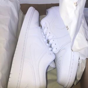 Air Jordan’s 1 low